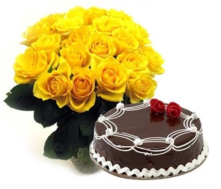 Cake with Yellow Roses Bunch Combo-0