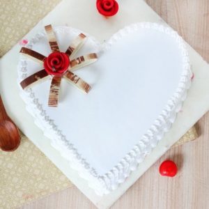 Heart Vanilla Cake-491