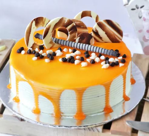 Butterscotch Cake with Chocolate cuttings
