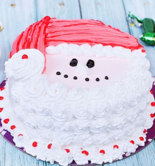 Snow-Santa-Designed-Cake