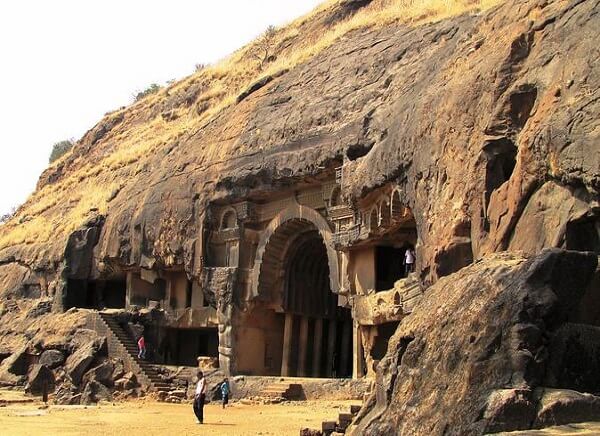 Kanderi caves